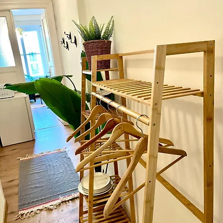 Boutique Studio Flat At City Center