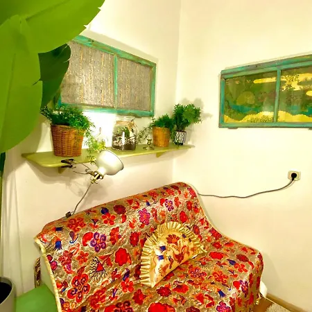 Appartement Boutique Studio Flat At City Center